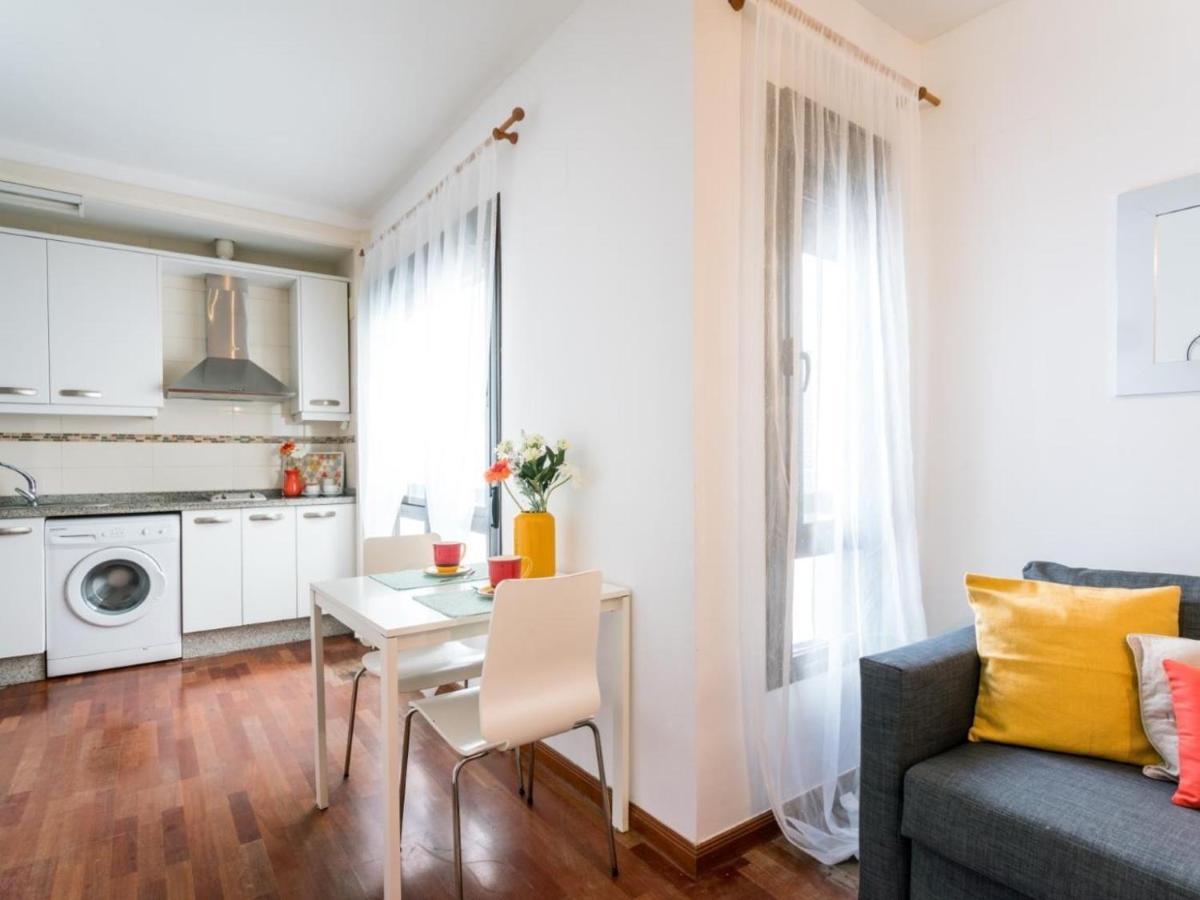 Holi-Rent Santa Marina Διαμέρισμα Σεβίλλη Εξωτερικό φωτογραφία