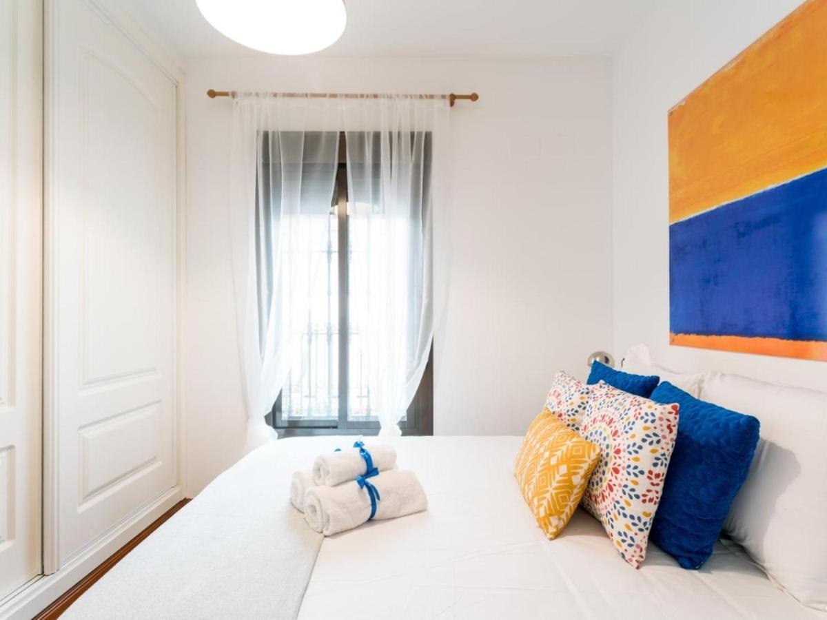 Holi-Rent Santa Marina Διαμέρισμα Σεβίλλη Εξωτερικό φωτογραφία